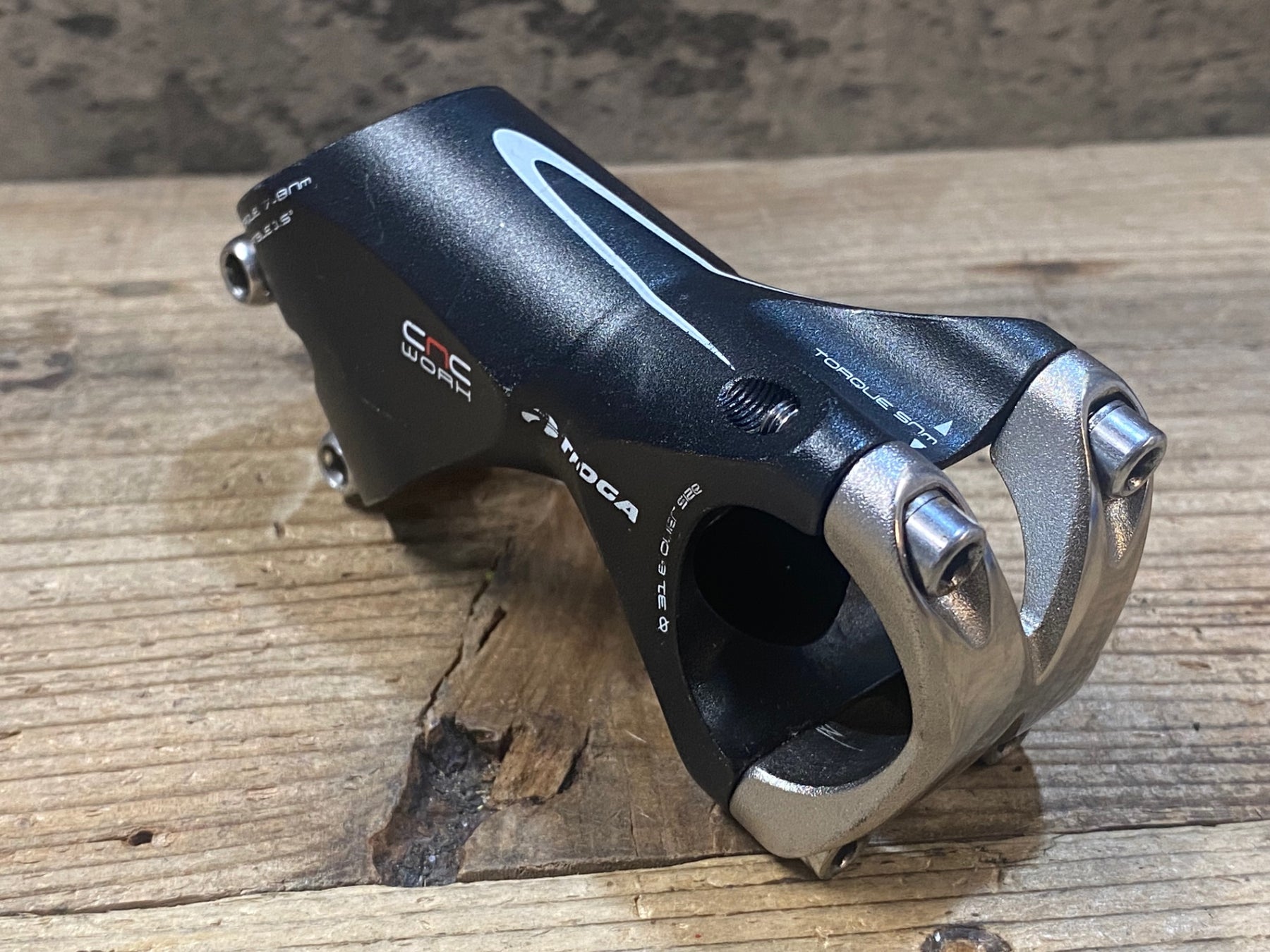 JX472 タイオガ TIOGA CNC X BONE アルミステム 80mm 15° Φ31.8 – BICI