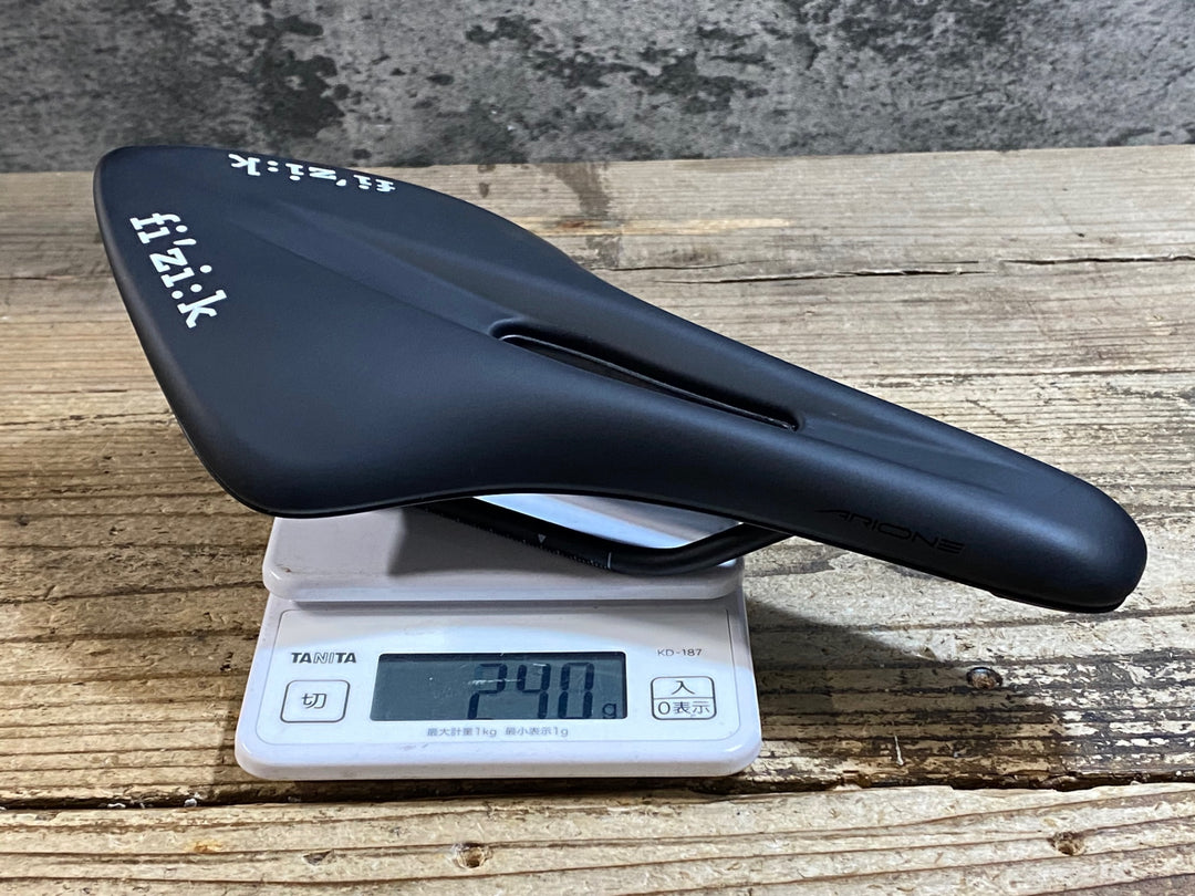 KC315 フィジーク fizik VENTO ARIONE R5 サドル 黒 S-ALLOY レール 145mm