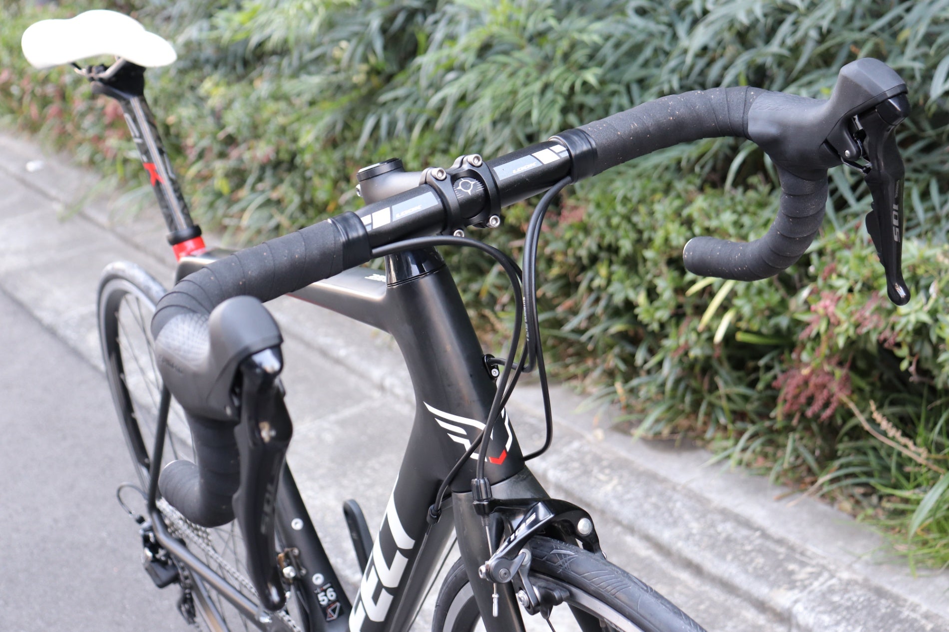 フェルト FELT FR5 2017年 56サイズ シマノ 105 R7000 MIX 11S