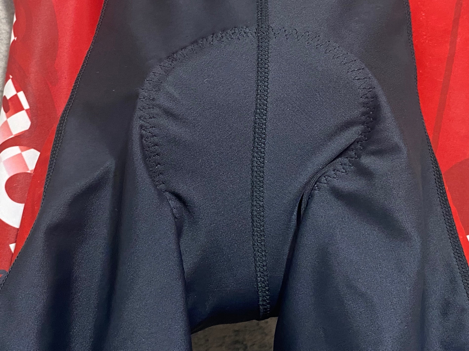 JG997 パンダーニ Pandani レーサーパンツ 赤 総柄 36 – BICI AMORE