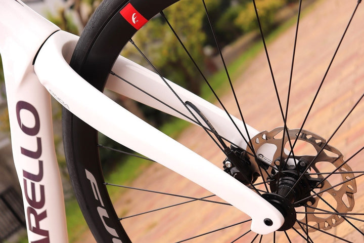 ピナレロ PINARELLO プリンス PRINCE DISK 2022年モデル 560サイズ シマノ 105 R7020 11S カーボン ロードバイク 【芦屋店】