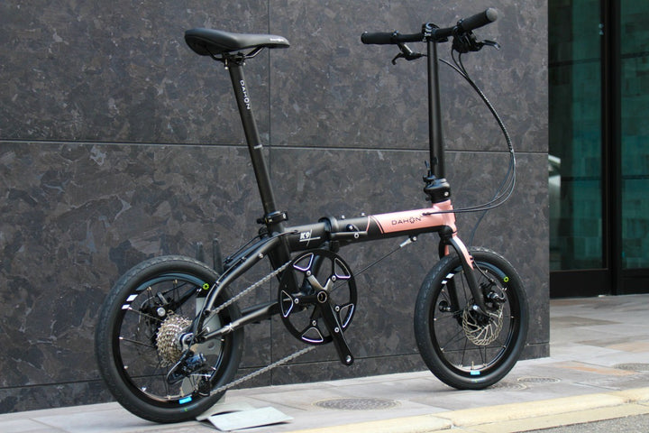 ダホン DAHON K9X 限定カラー PURITY PINK 2025年モデル 9S 16インチ アルミ ミニベロ 【福岡店】