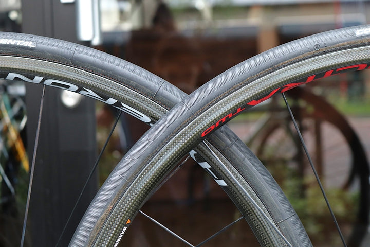 カンパニョーロ CAMPAGNOLO ハイペロン ウルトラ ツー HYPERON ULTRA TWO カーボン チューブラー ホイールセット カンパ12/11S ナローリム 13C 【東京南麻布店】