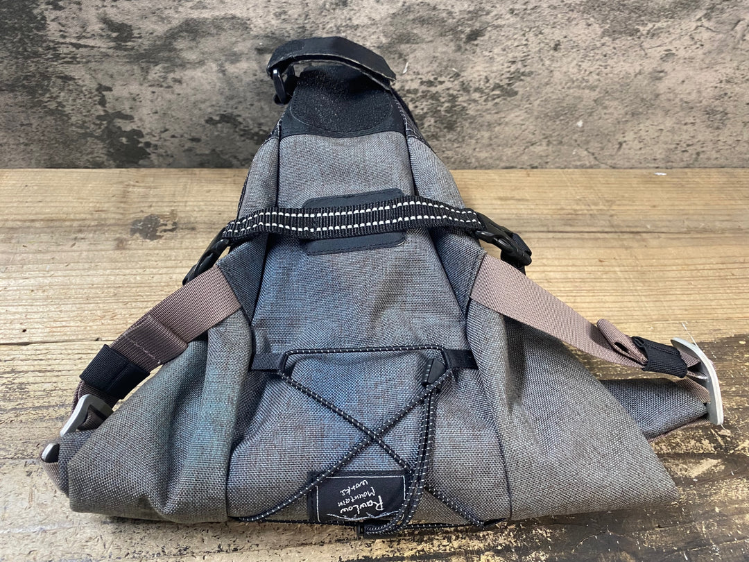 JV483 ロウロウマウンテンワークス RawLow Mountain Works Bike'n Hike Post Bag サドルバッグ