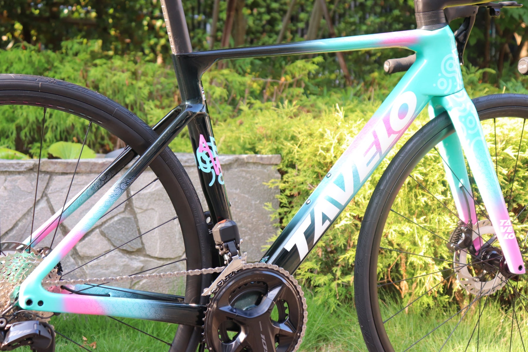 タヴェロ TAVELO アロウ レース AROW RACE 2024年 Mサイズ シマノ 105