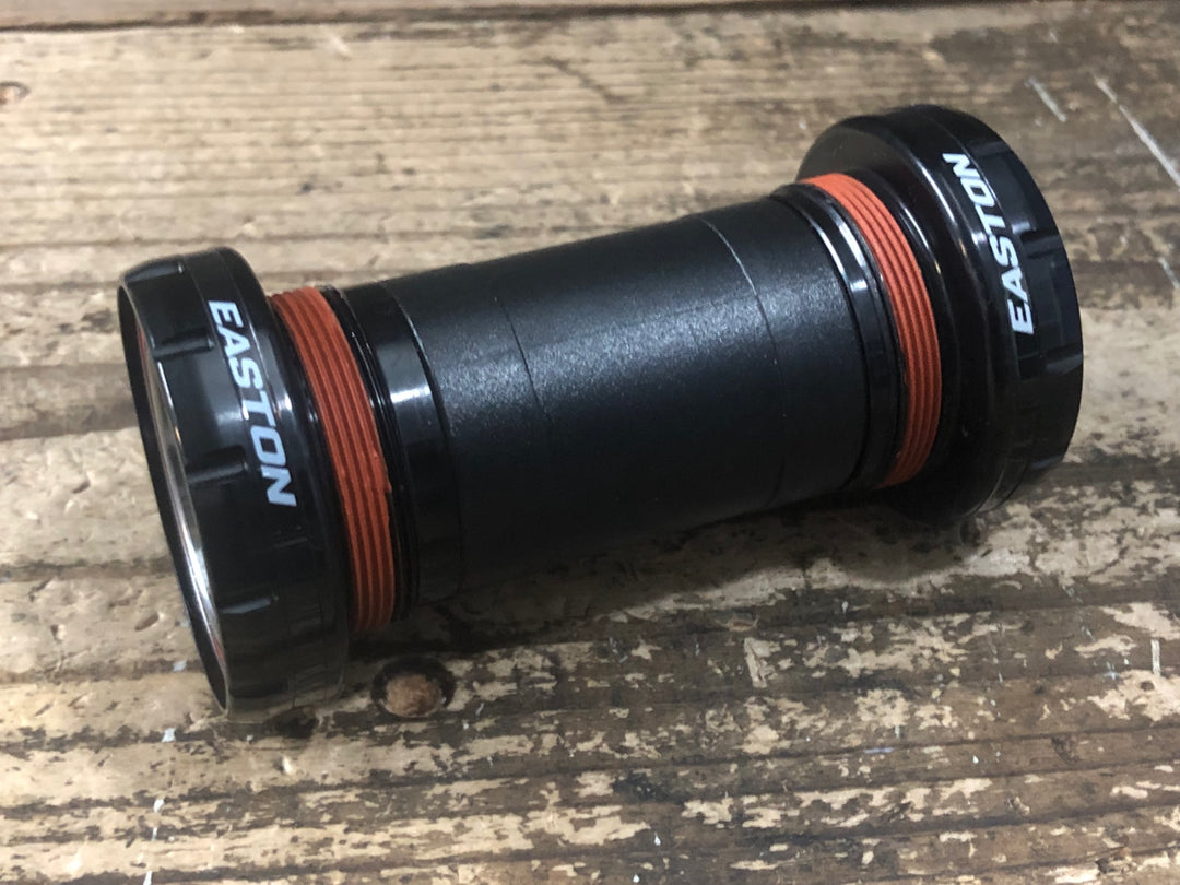 JU370 イーストン EASTON CINCH ボトムブラケット BB BSA30 BSA/JIS規格 スピンドルΦ30用 未使用