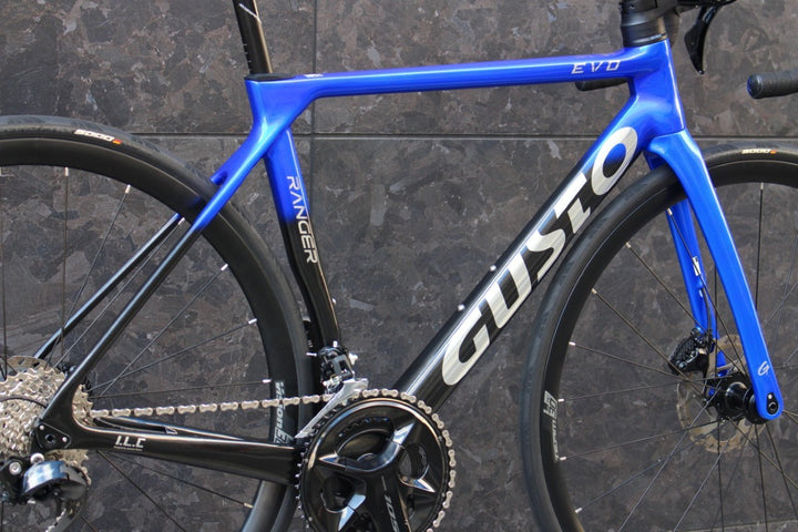 グスト GUSTO レンジャーエボ エリート RANGER EVO DB ELITE 2023 Mサイズ シマノ 105 R7120 12S カーボン ロードバイク 【福岡店】
