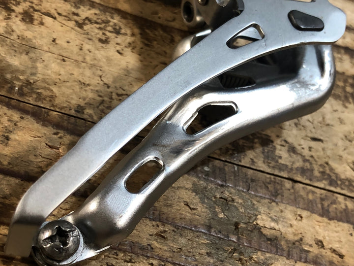 KI933 カンパニョーロ CAMPAGNOLO アテナ ATHENA 11 FD11-AT2B フロントディレイラー 直付 2s シルバー