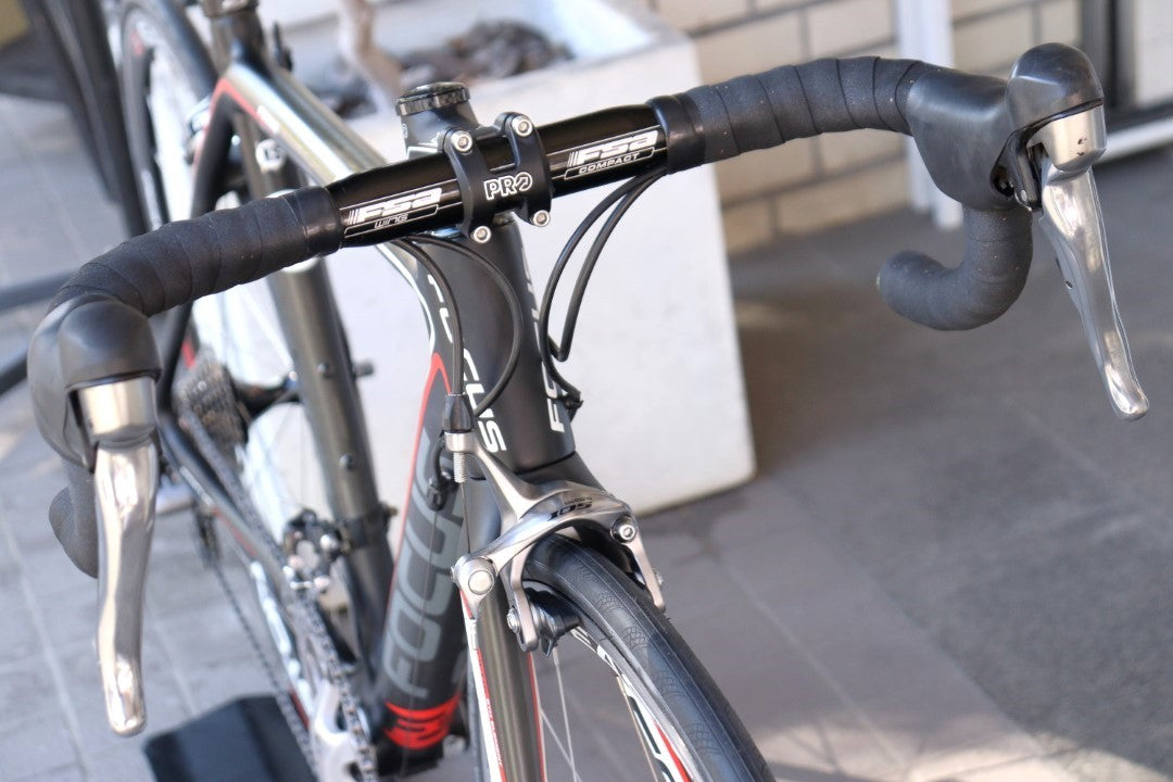 フォーカス FOCUS カヨ CAYO 2011モデル XSサイズ シマノ 105 5700 MIX 10S カーボン ロードバイク EASTON EA90 AERO 【横浜店】