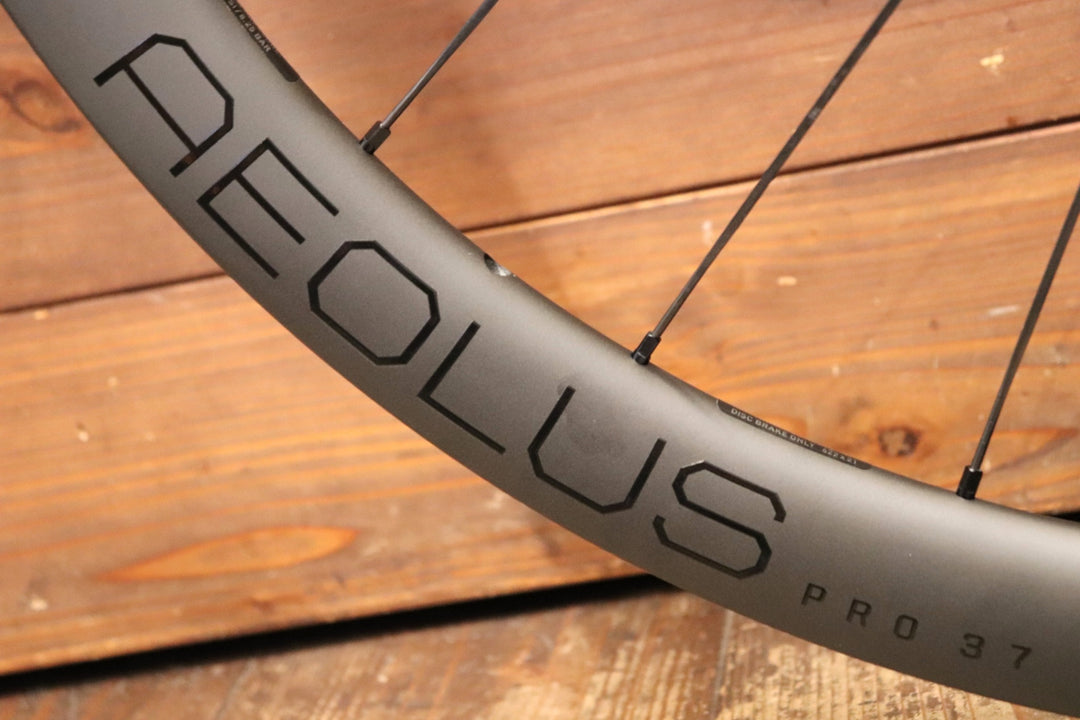 ボントレガー BONTRAGER アイオロス プロ AEOLUS PRO 37 DISC カーボン チューブレスレディ ホイールセット シマノ11S/12S 21C 【東京南麻布店】