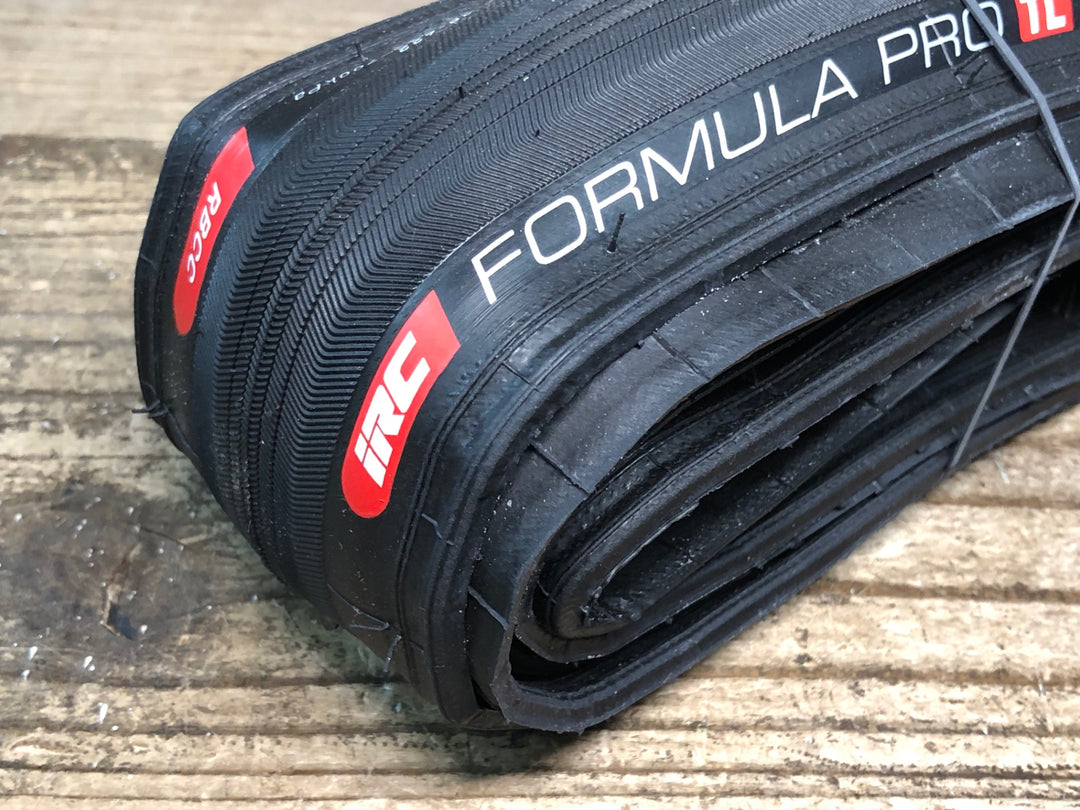 JF257 iRC TIRE FORMULA PRO TUBELESS チューブレスタイヤ 700x28C