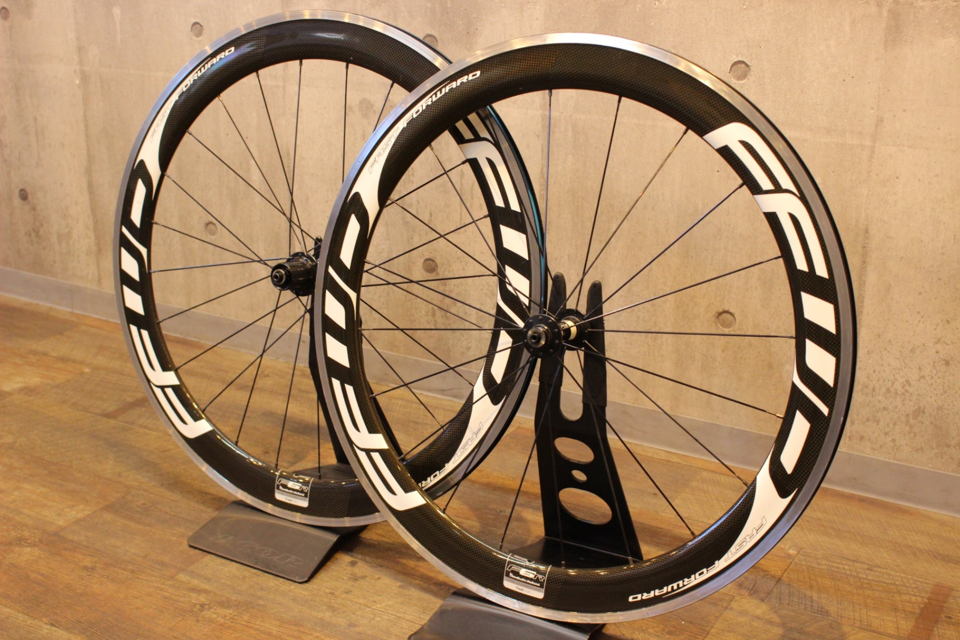 ファストフォワード FFWD F6R アルミ/カーボン クリンチャーホイール