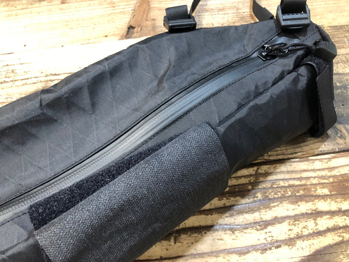 JY796 フェアウェザー FAIRWEATHER corner bag コーナーバッグ 黒