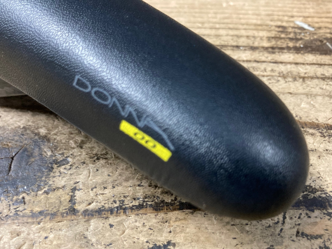 KN001 フィジーク fizik ARIONE DONNA 00 サドル 黒 カーボン