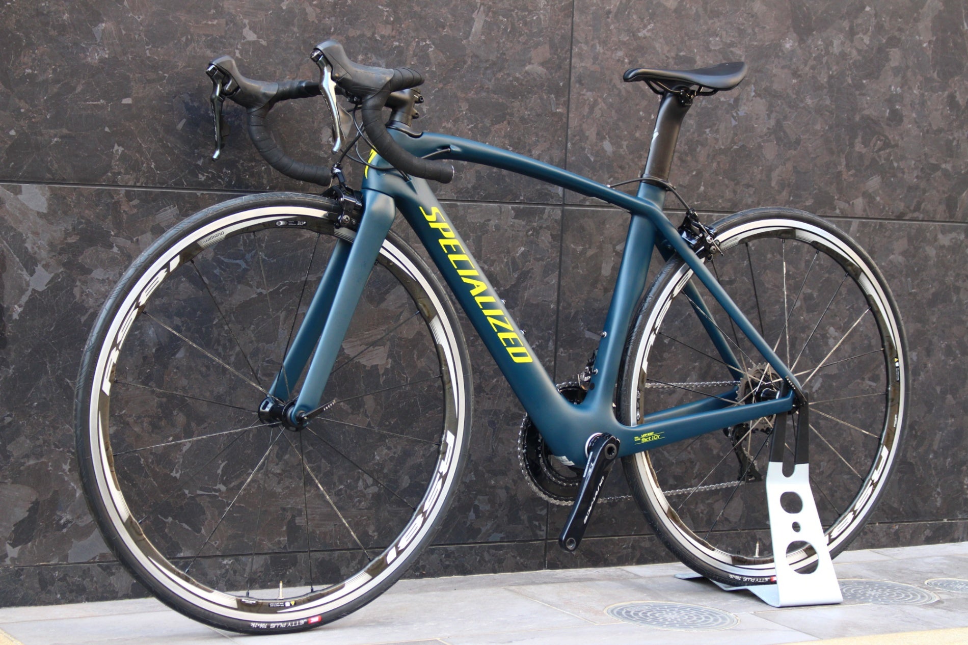 スペシャライズド SPECIALIZED ヴェンジ エリート VENGE ELITE 2018年