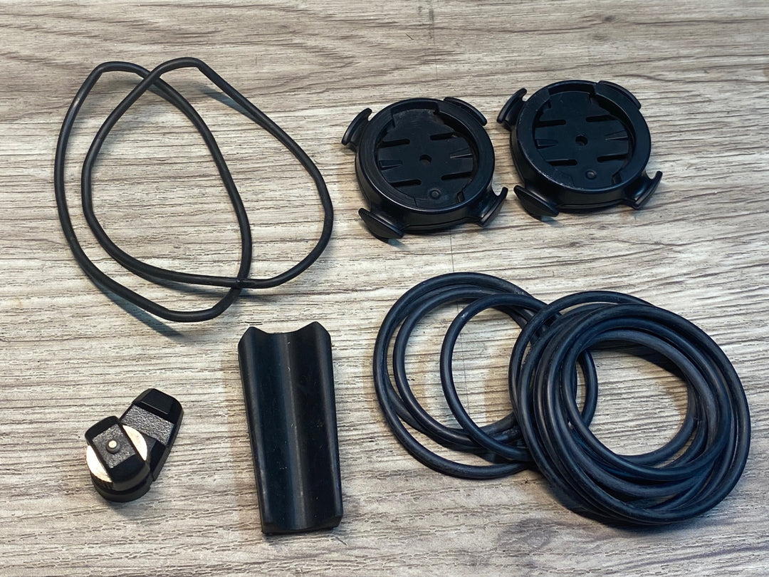 IT173 ガーミン GARMIN EDGE500 GPS サイクルコンピューター センサー付き ※動作しない為ジャンク