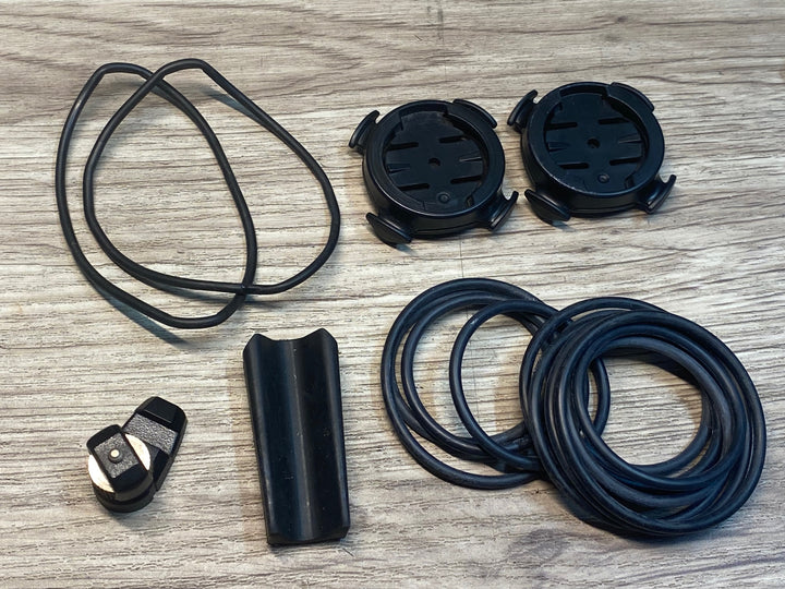 IT173 ガーミン GARMIN EDGE500 GPS サイクルコンピューター センサー付き ※動作しない為ジャンク