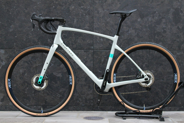 チャプター2 CHAPTER2 アオ AO 2020 Lサイズ シマノ GRX RX815 Di2 11S カーボン グラベルバイク 【福岡店】