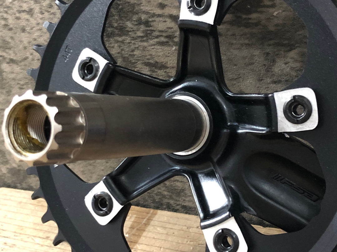 KO484 FSA ゴッサマー GOSSAMER CK-C6029 クランクセット 170mm ナローワイド 44T Φ24 BB付き