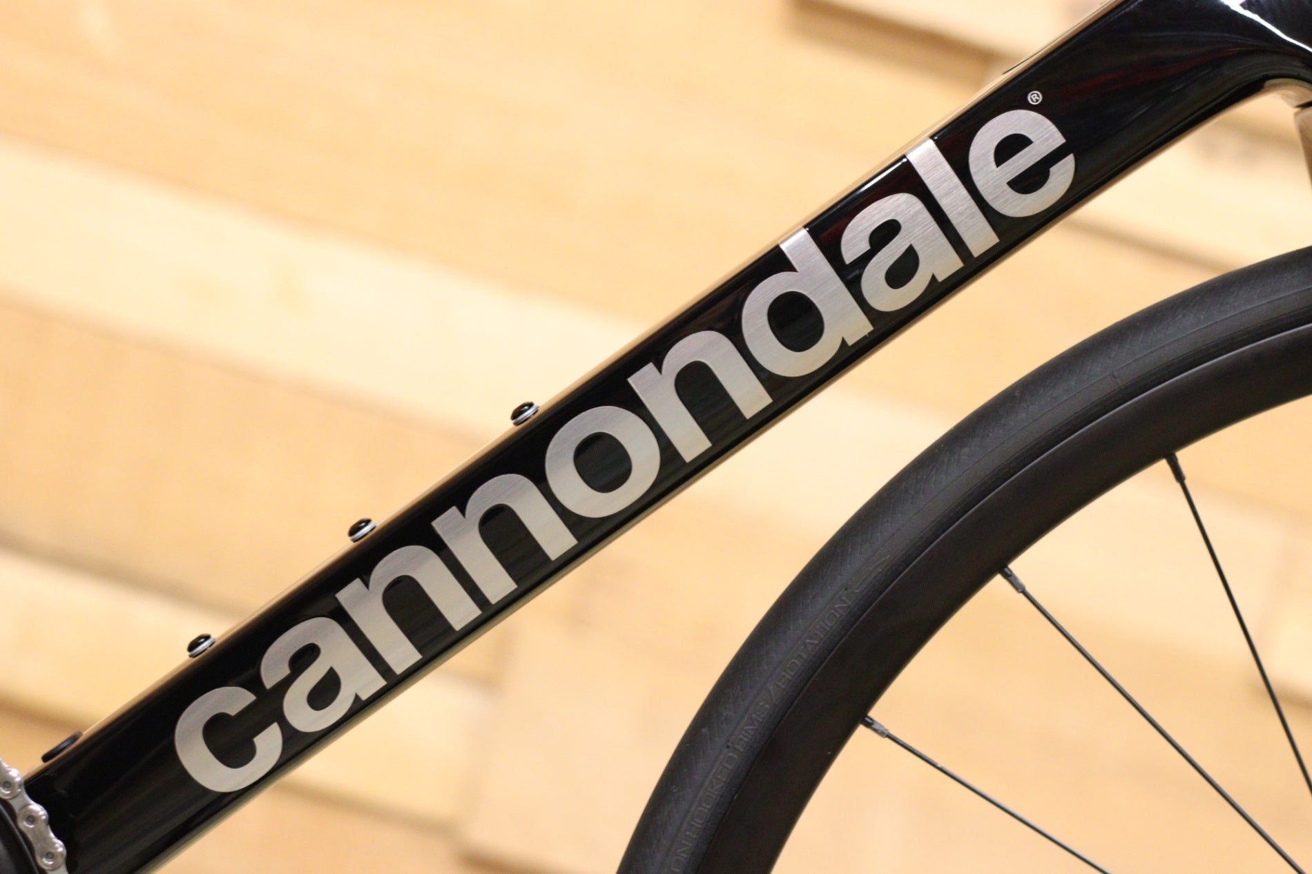 キャノンデール CANNONDALE スーパーシックス エボ SUPERSIX EVO 3