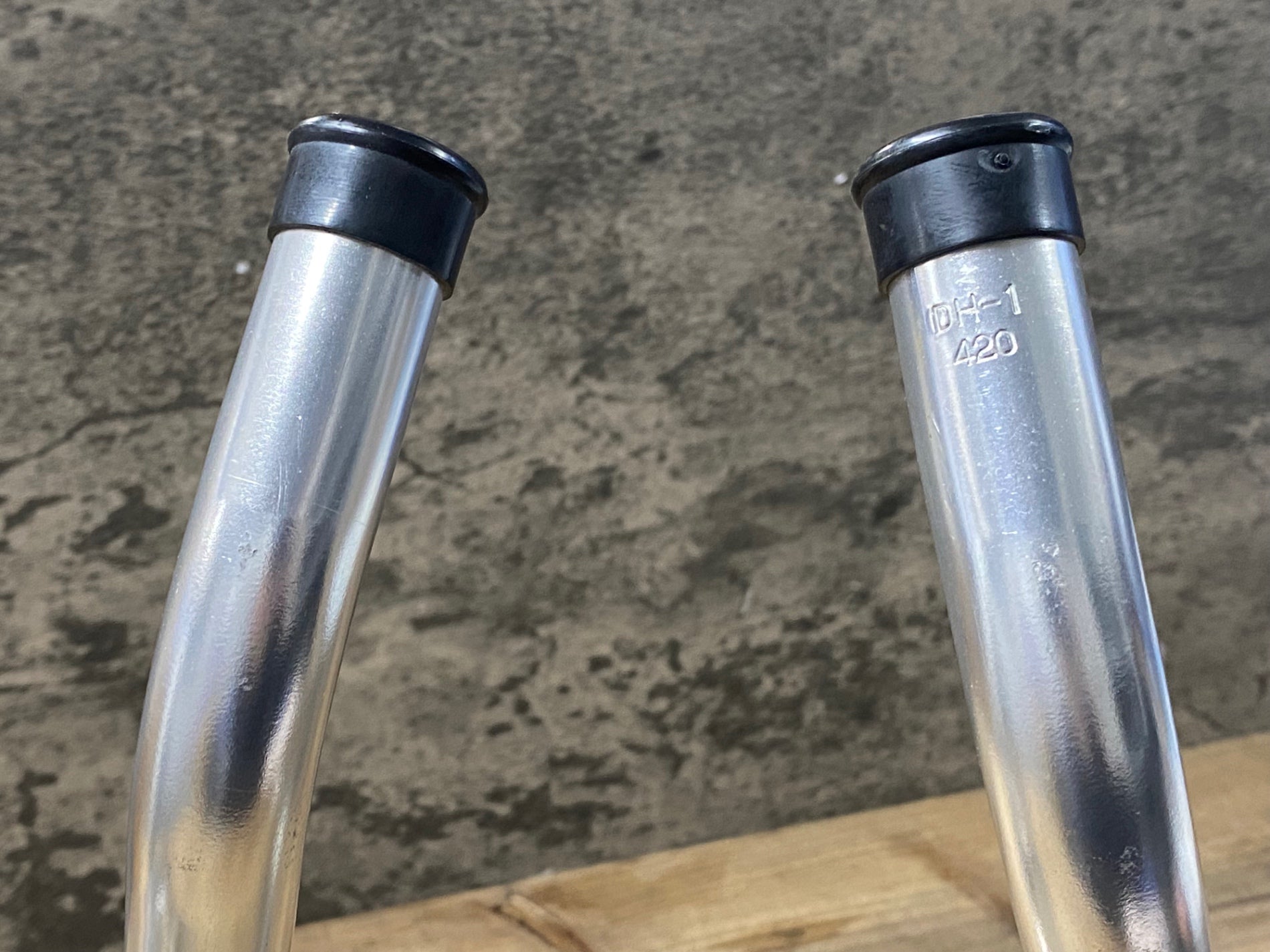 JT912 ニットー NITTO SCOTT DH-1 420 ハンドルバー – BICI AMORE