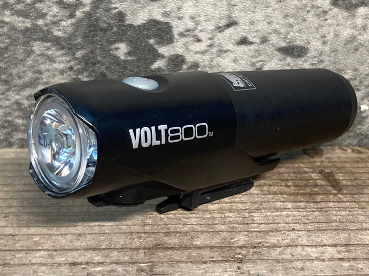 JK710 キャットアイ CAT-EYE VOLT800 フロントライト 黒 点灯確認済み バッテリー付属