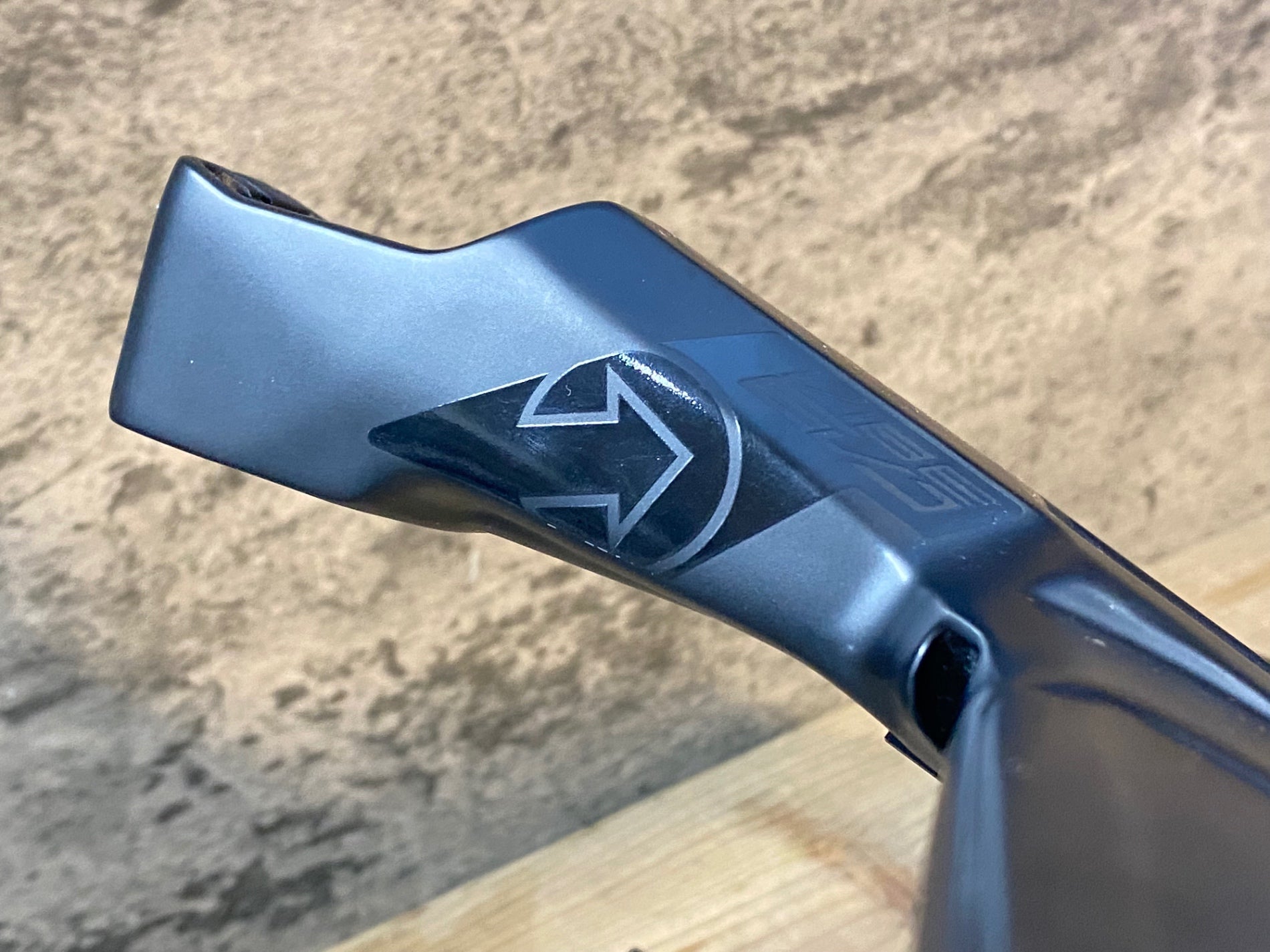 JY597 シマノ SHIMANO プロ PRO VIBE EVO カーボン ステム一体型