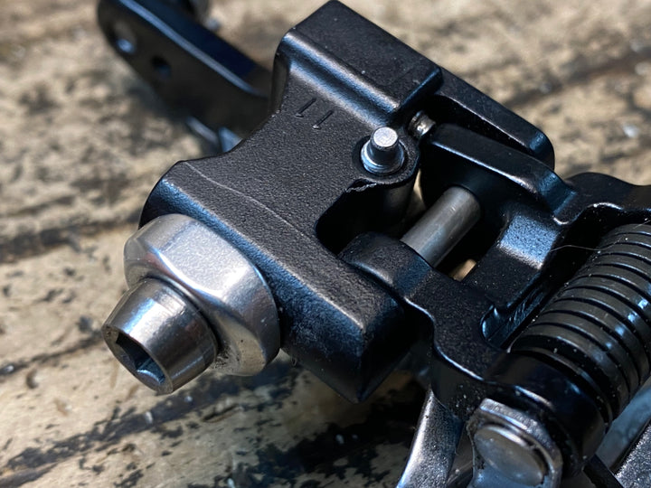JP312 シマノ SHIMANO 105 FD-5800 フロントディレイラー 直付