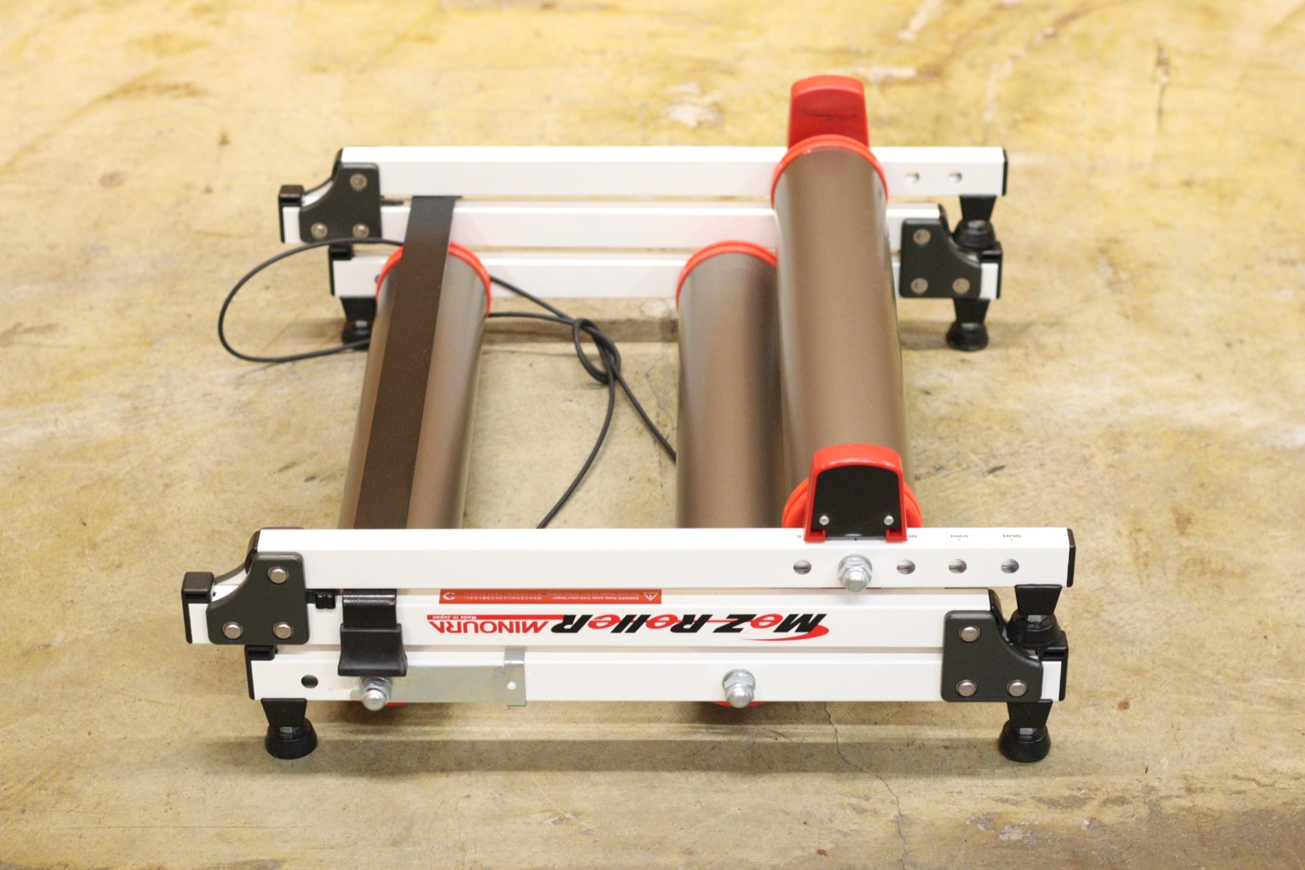 MINOURA MeZ Reller / ミノウラ　3本ローラー MINOURA MeZ Reller / ミノウラ3本ローラー