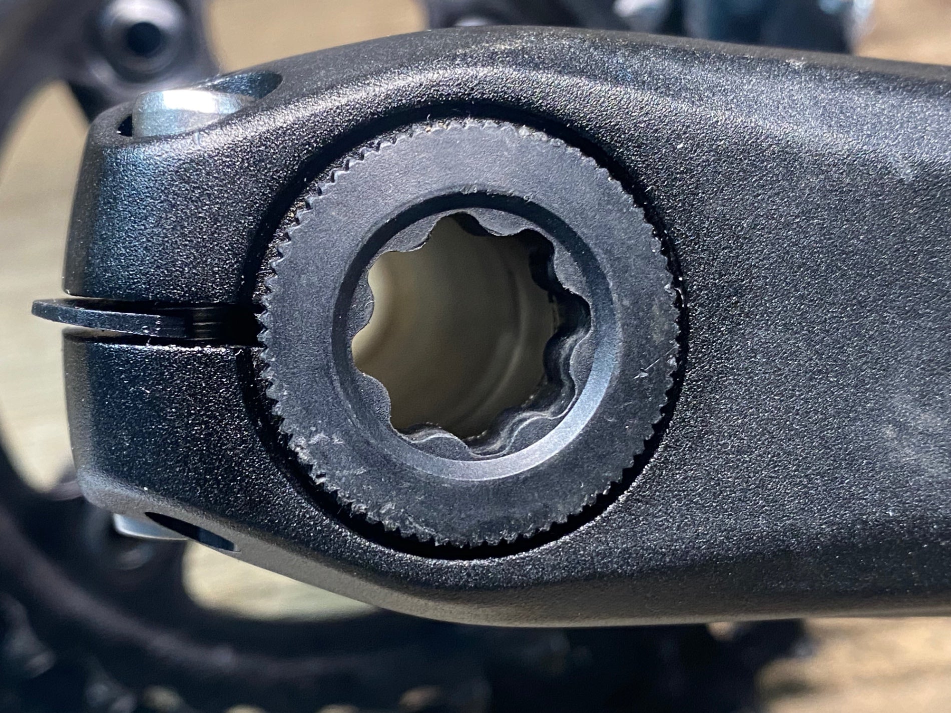 JI389 シマノ SHIMANO GRX FC-RX600 クランクセット 165mm 46/30T