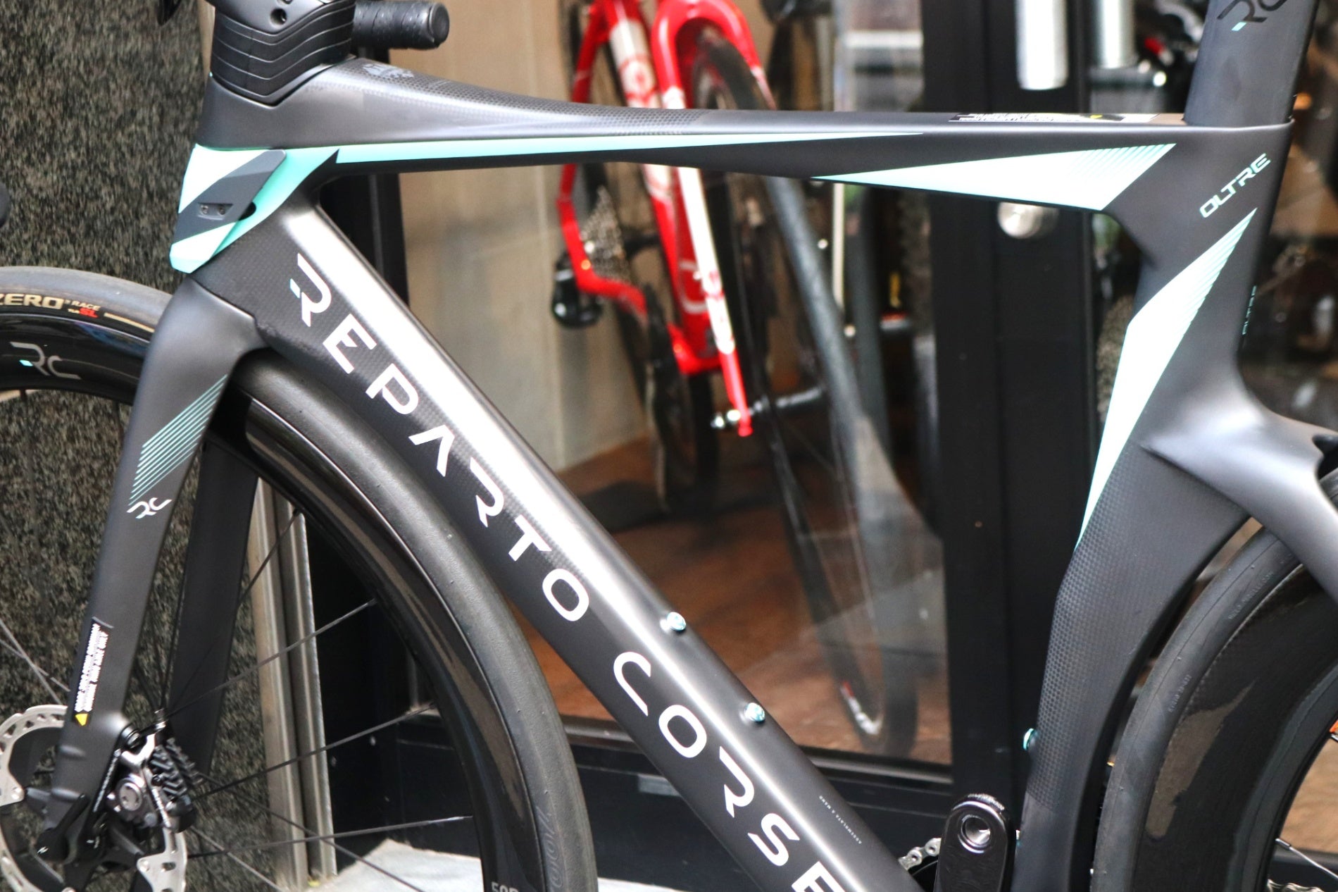決算SALE ビアンキ BIANCHI オルトレ OLTRE RC 2023モデル 55サイズ