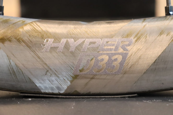 ルン LUN ハイパー HYPER D33 カーボン チューブレスレディ シマノ 12/11S ホイールセット 【さいたま浦和店】