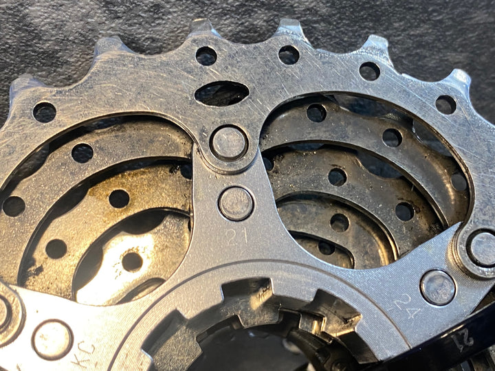 JJ776 シマノ SHIMANO 105 CS-5700 スプロケット 12-27T 10S