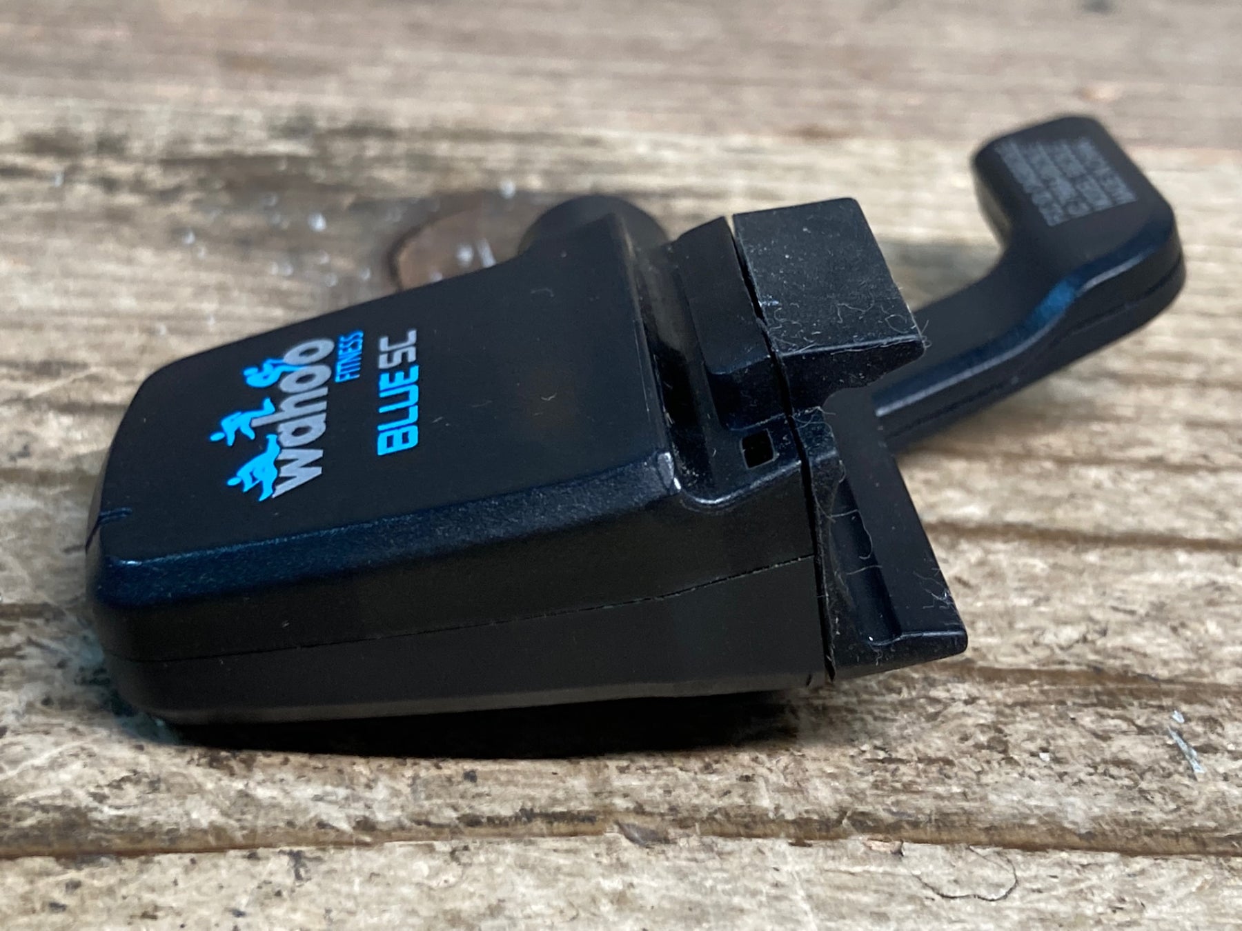 【美品】wahoo BLUE SC スピード&ケイデンス センサー ワフー Amazon | Wahoo Blue SCスピード/ケイデンスセンサー(iPhone