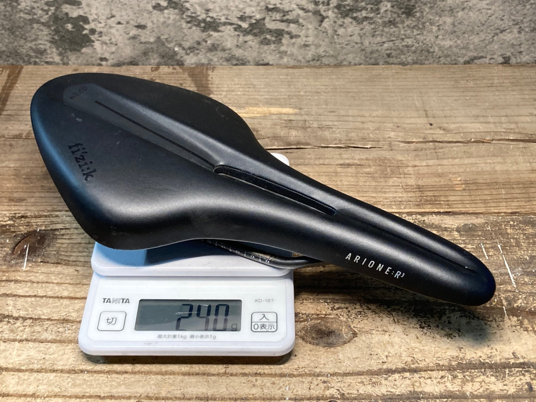 JM307 フィジーク fizik アリオネ ARIONE R3 サドル 黒 140mm kiumレール ※プレート欠品