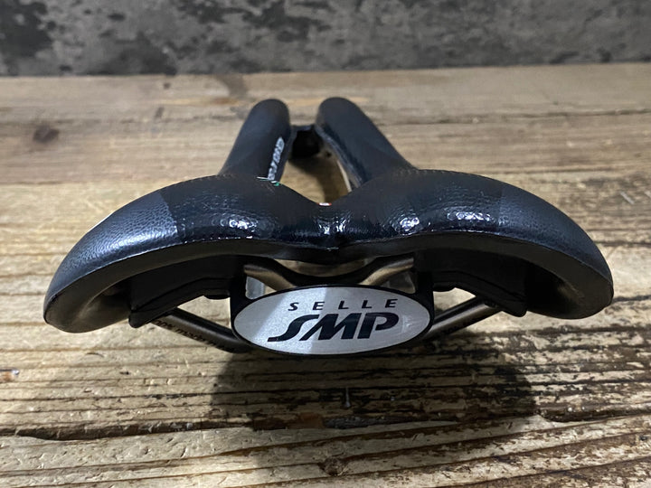 KL104 SELLE SMP HELL サドル 144mm aisi304レール