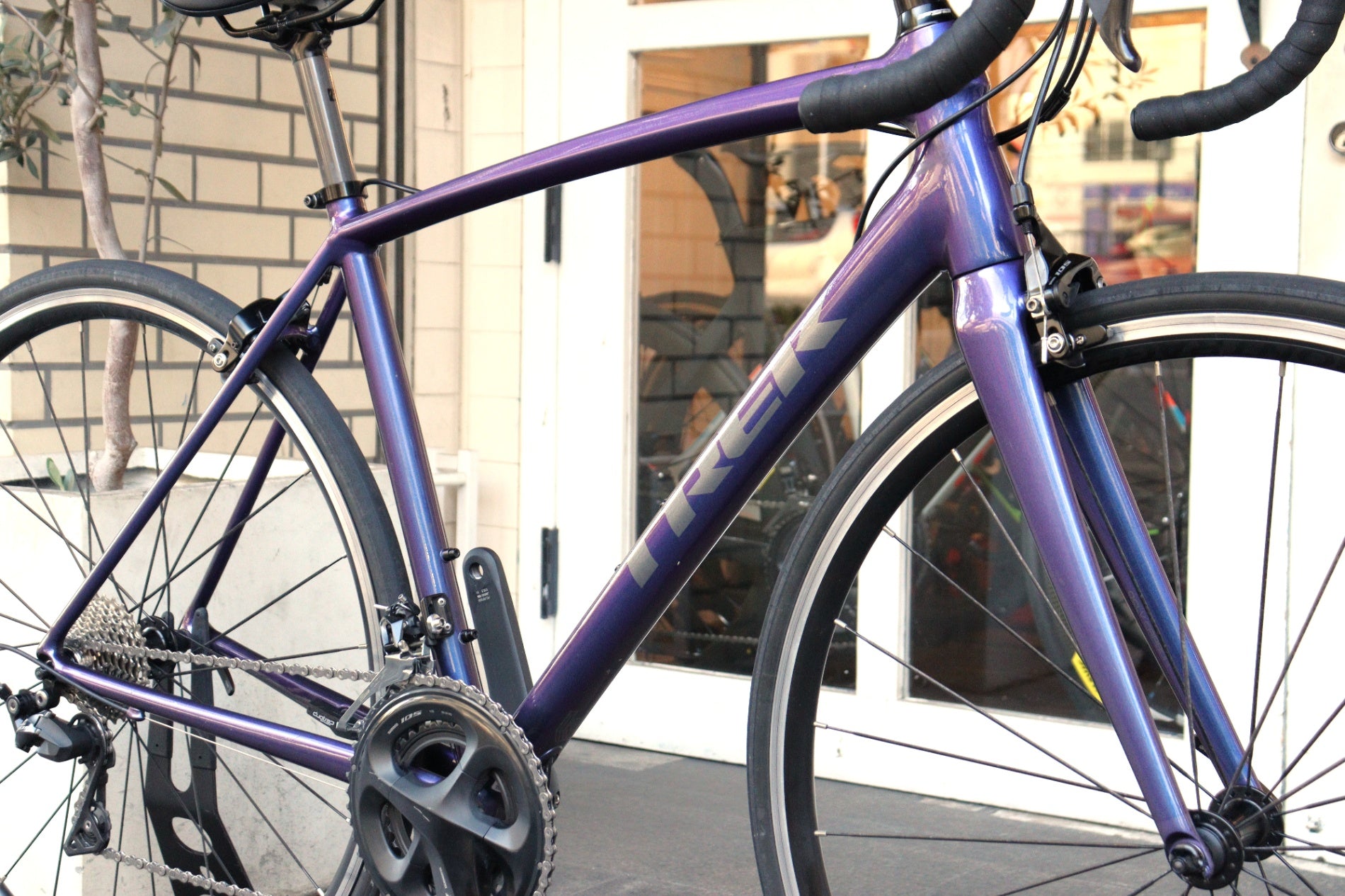トレック TREK エモンダ EMONDA ALR5 2019モデル 54サイズ シマノ 105 トレック TREK エモンダ EMONDA ALR5 2019モデル 54サイズ シマノ 105