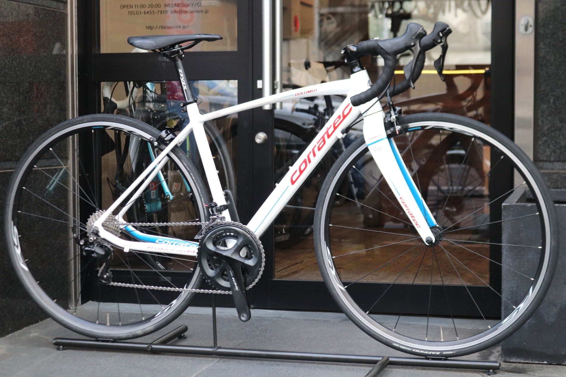 コラテック CORRATEC ドロミテ DOLOMITI 2019モデル 460サイズ シマノ
