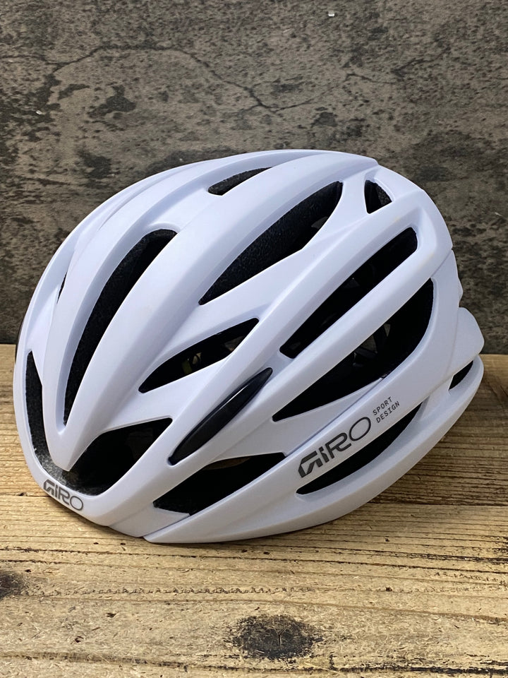 KQ846 ジロ GIRO シンタックス SYNTAX MIPS サイクルヘルメット L 白 2026/05製造