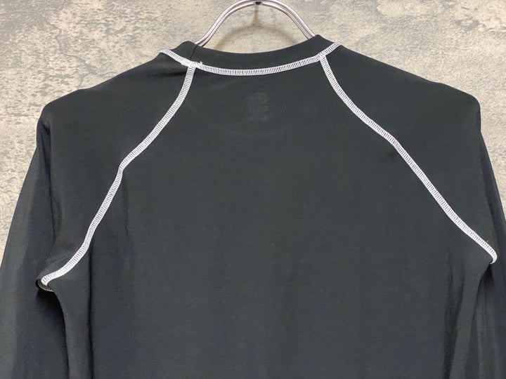 KE004 パールイズミ PEARL iZUMi 長袖 ベースレイヤー 黒 M