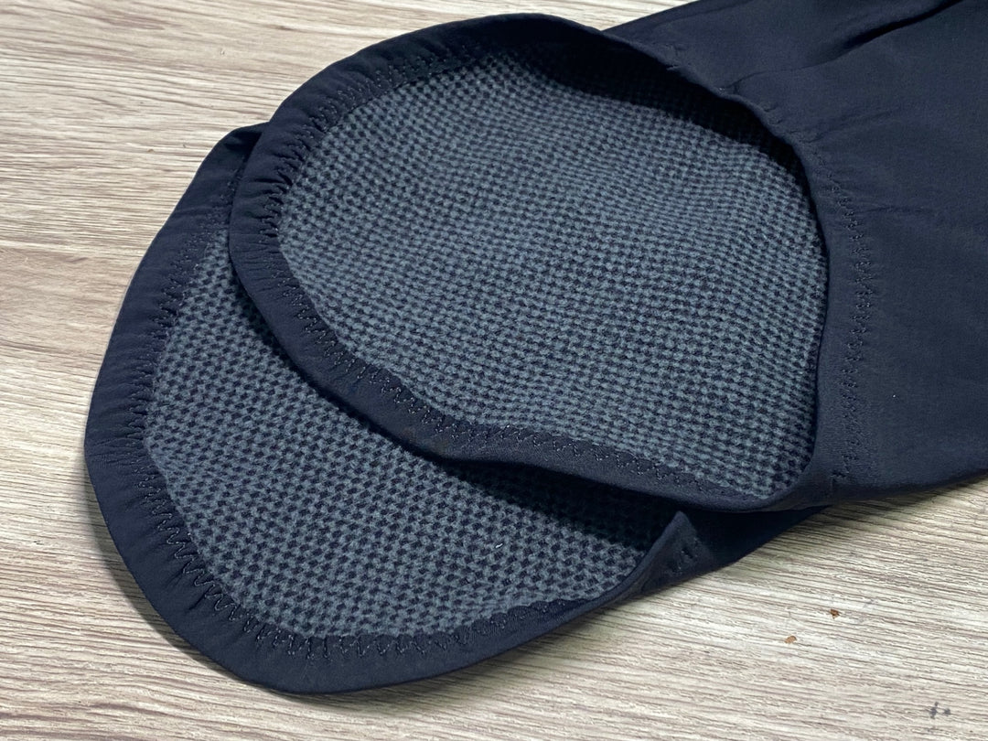 JM777 アソス ASSOS レッグウォーマー 黒 サイズ不明 裏起毛