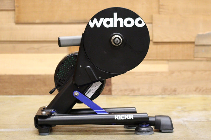 ワフー WAHOO キッカー KICKR V5 ダイレクトドライブ スマートトレーナー ローラー台 【立川店】