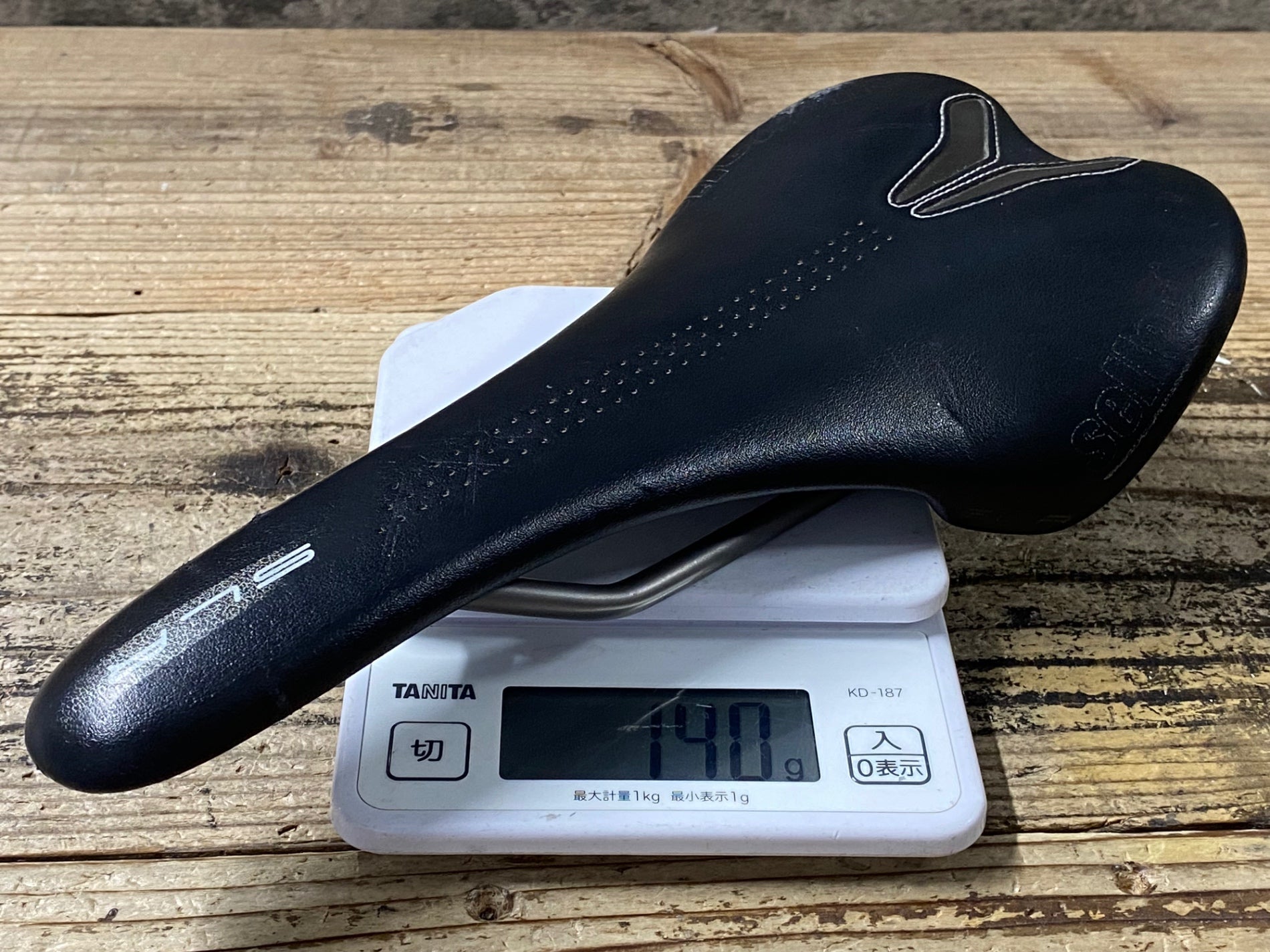 JX256 セライタリア selle italia SLR サドル チタンレール 132mm ※傷
