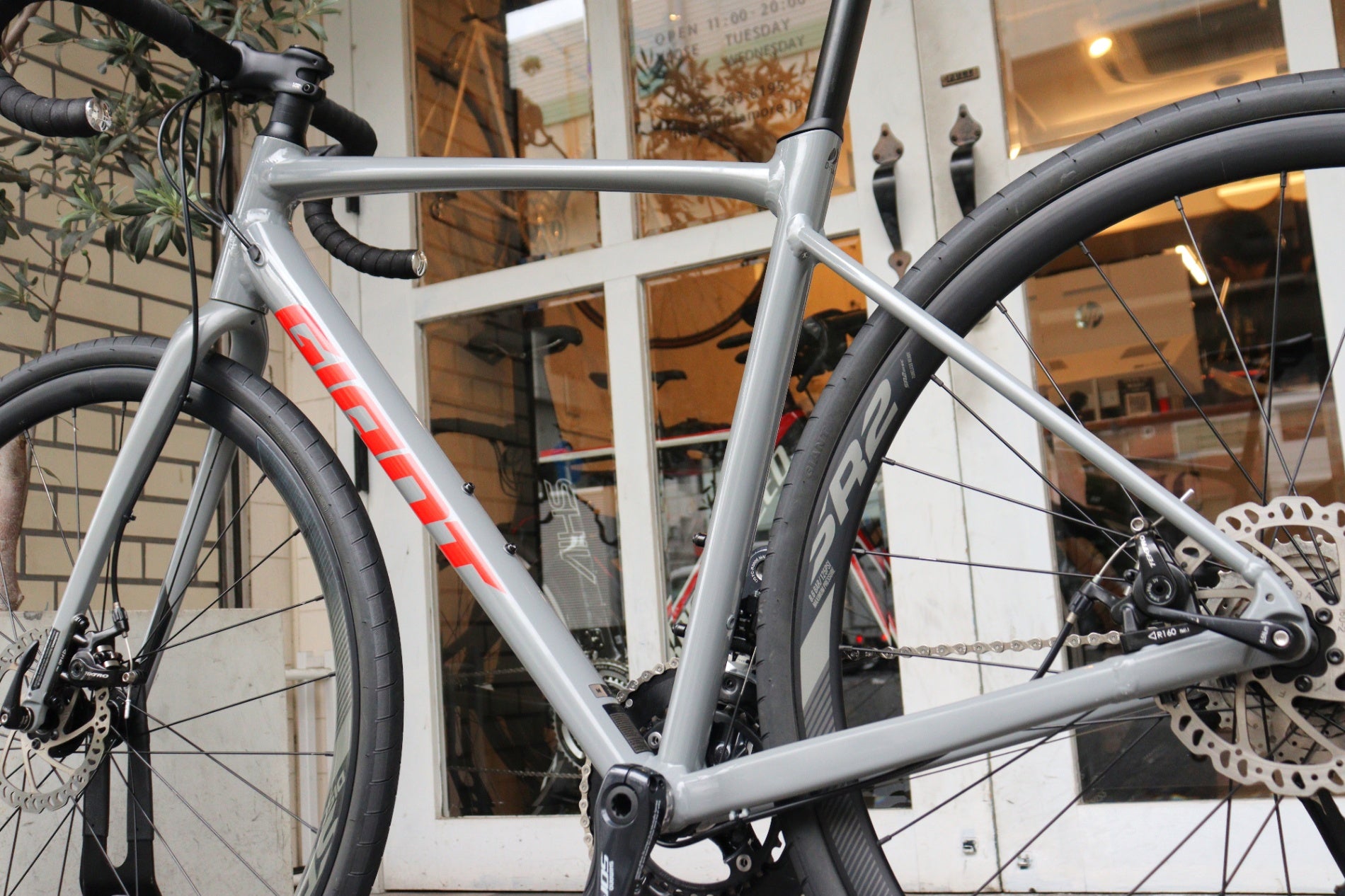 ジャイアント GIANT コンテンド CONTEND AR 3 2020モデル Mサイズ