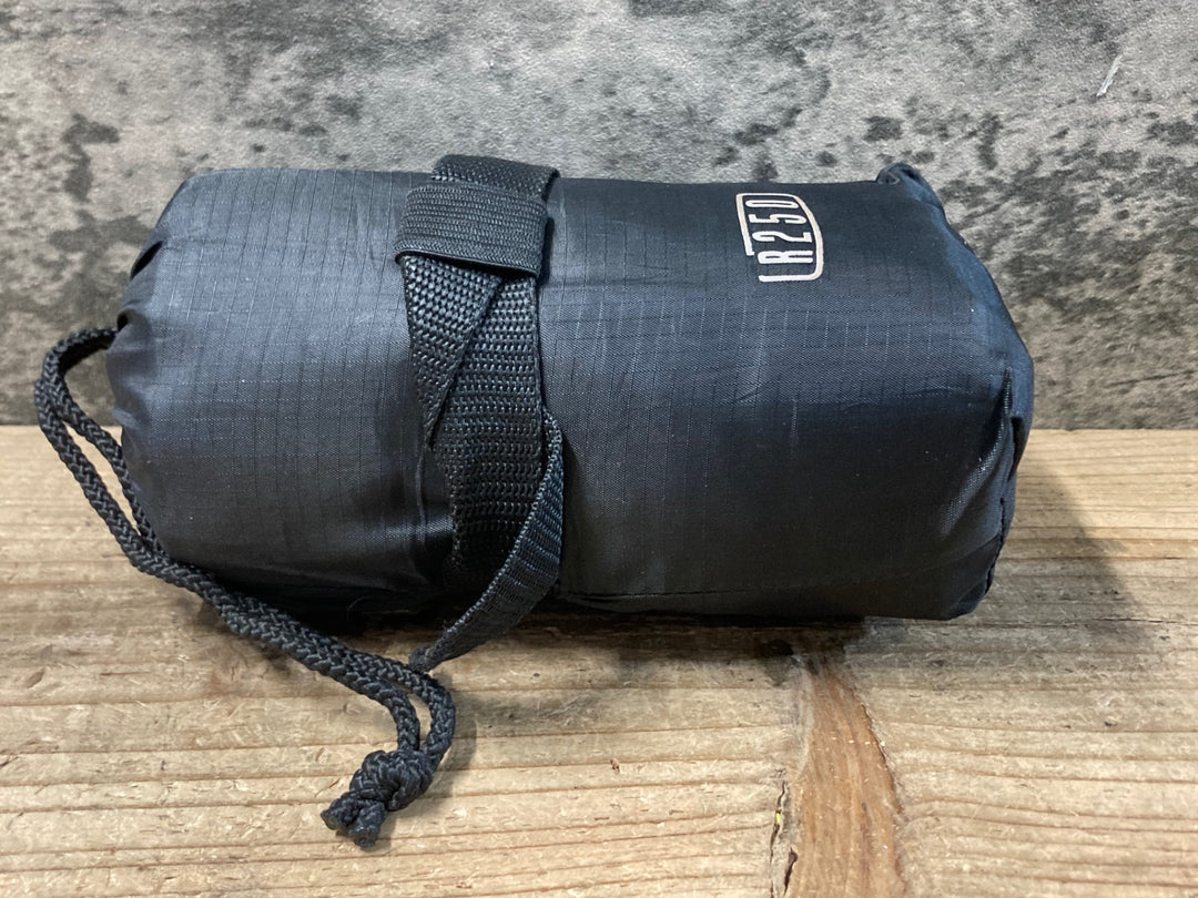 KD757 R250 縦型軽量輪行袋 黒