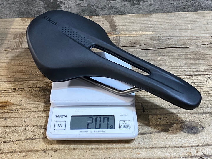 KC309 フィジーク fizik VENTO ANTARES R3 サドル 黒 kium レール 140mm