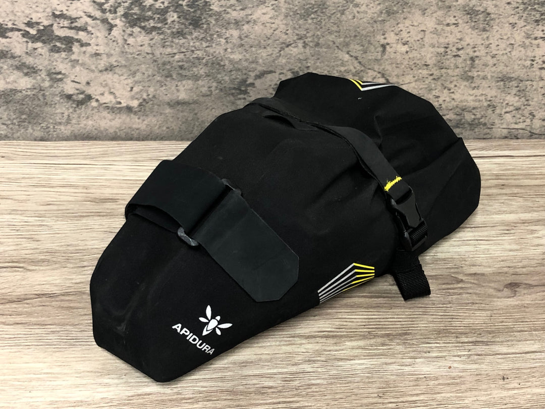 JY342 アピデュラ APIDURA サドルバッグ グレー