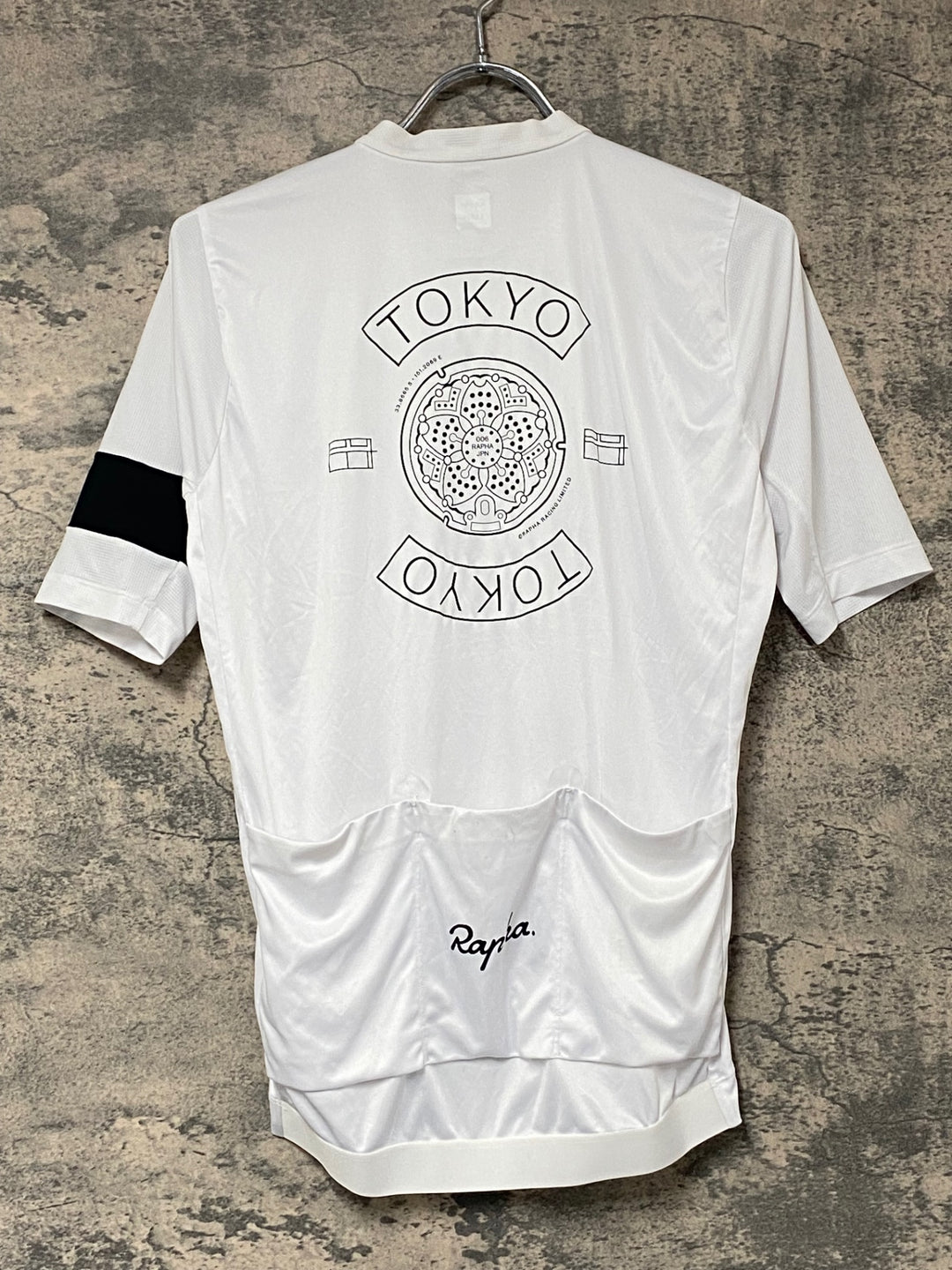 KJ109 ラファ Rapha MEN'S CLUBHOUSE JERSEY TOKYO 半袖 サイクルジャージ 白 L ※ほつれ,汚れ