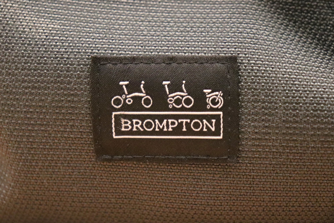 BKK040 ブロンプトン BROMPTON ボロ―ロールトップバッグ BOROUGH ROLL TOP BAG LARGE フロントバッグ 【仙台店】