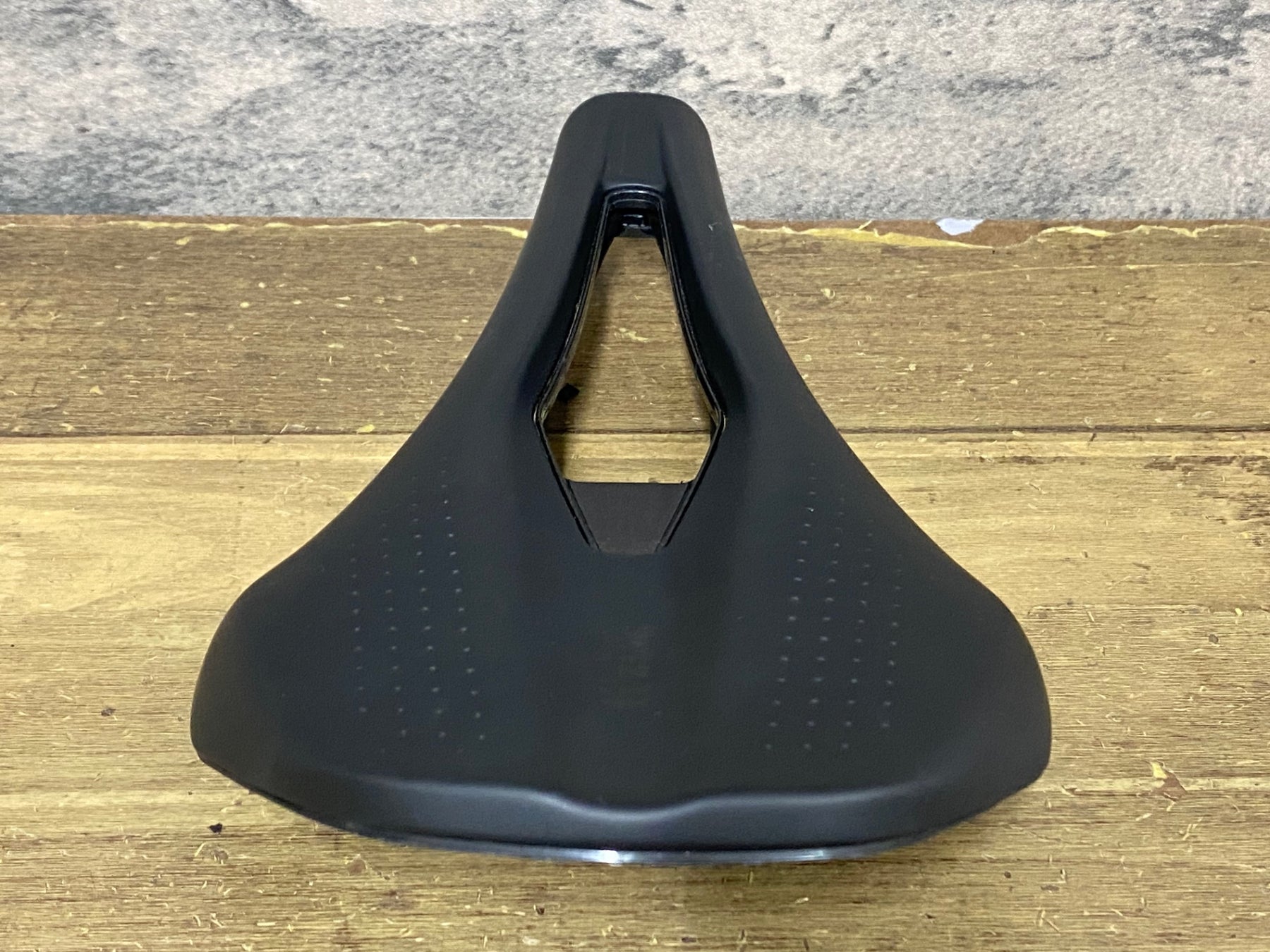 JY034 フィジーク fizik アルゴ ARGO TEMPO R5 サドル 150mm – BICI